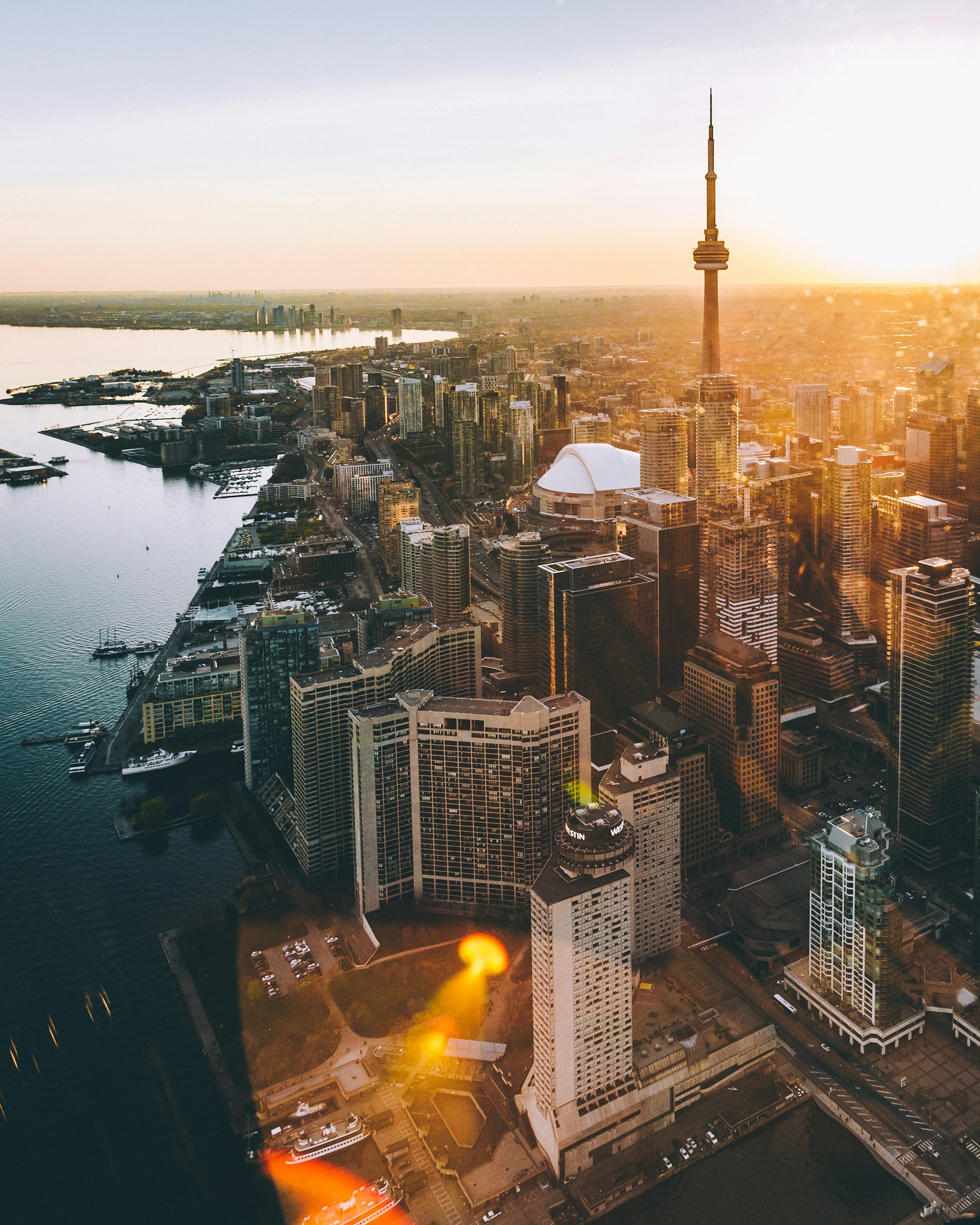 Toronto skyline and Canadian cityscape